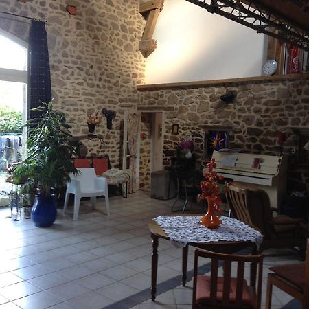 Bed and Breakfast Le Pigeonnier De Quarre Экстерьер фото