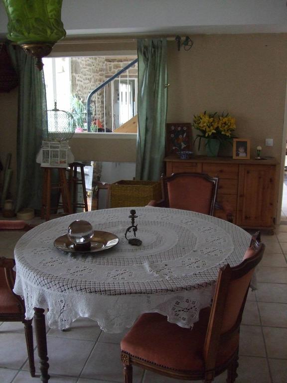 Bed and Breakfast Le Pigeonnier De Quarre Экстерьер фото